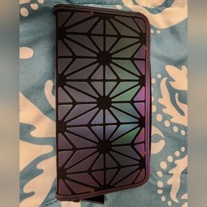 Geometric Rhomboids Lattice Clutch